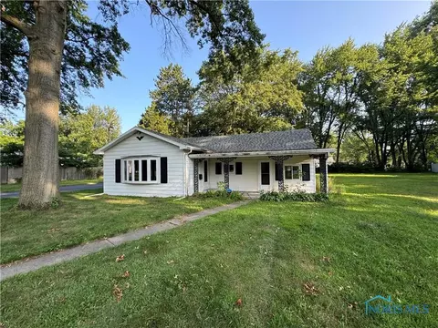 5552 Elmer Dr, Toledo, OH 43615