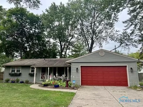 4931 Weldwood Ln, Sylvania, OH 43560