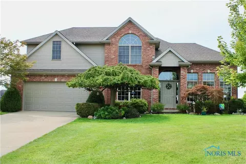 9355 Rocky Water Ct, Sylvania, OH 43560