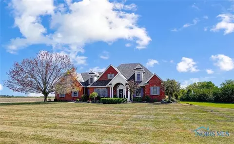 6339 N Genoa Clay Center Rd, Curtice, OH 43412