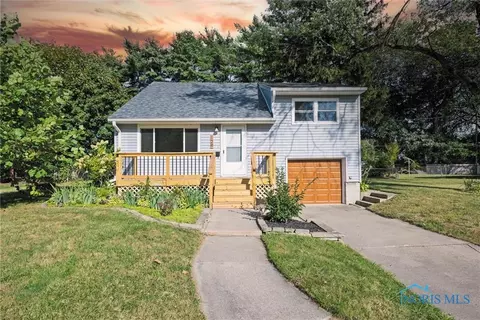 129 Melody Ln, Toledo, OH 43615