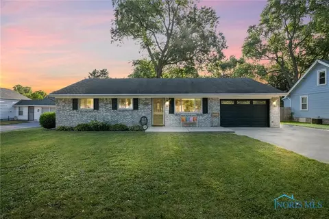 4363 Margrete Dr, Maumee, OH 43537