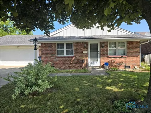 2027 Keen Ave, Toledo, OH 43611