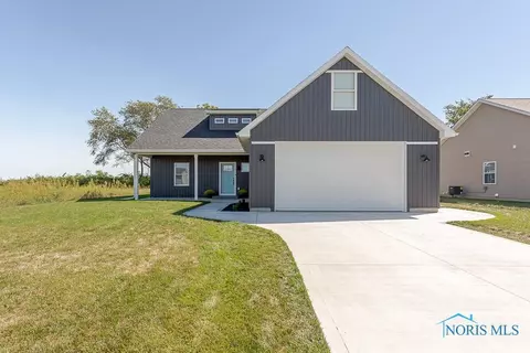 1732 Wexford Dr, Bowling Green, OH 43402