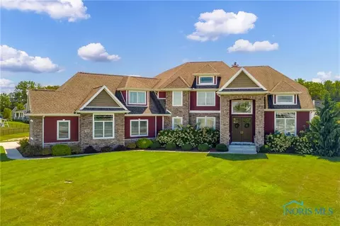 5808 Watermill Ct, Monclova, OH 43542