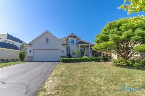 1661 Watermill Ln, Perrysburg, OH 43551