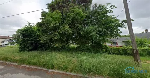 3136 Doyle St, Toledo, OH 43608