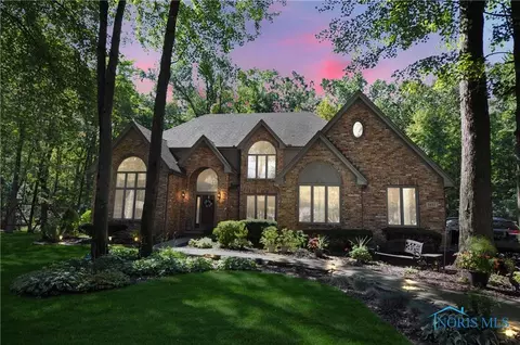 5957 Lynwood Ct, Whitehouse, OH 43571