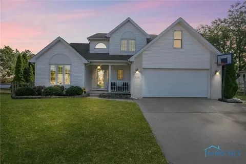 7131 E Lake Rd, Perrysburg, OH 43551