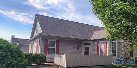 9903 Connor Lake Cir, Perrysburg, OH 43551