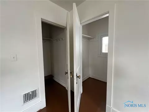 428 Elder Dr, Toledo, OH 43608 photo 9