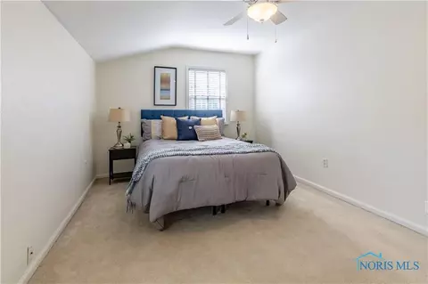 906 Phillips St, Maumee, OH 43537 photo 38