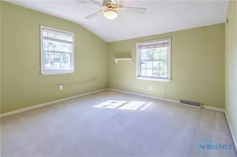 906 Phillips St, Maumee, OH 43537 photo 40