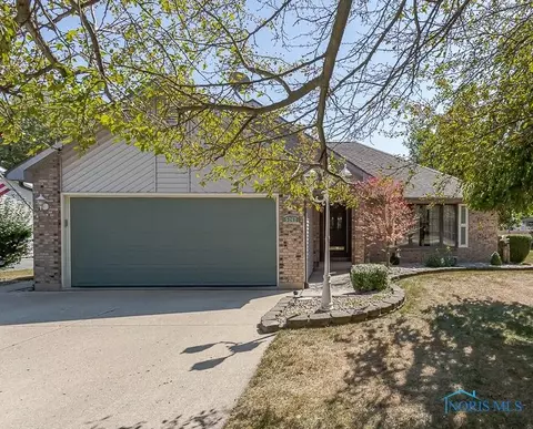 5262 Montezuma Acres Dr, Celina, OH 45822