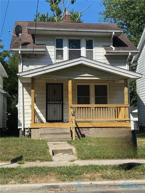 3511 Upton Ave, Toledo, OH 43613