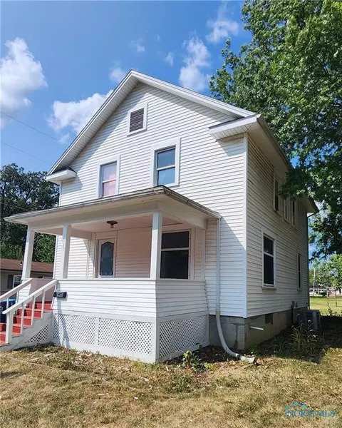 425 E Maple St, Bryan, OH 43506