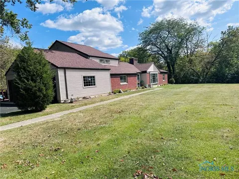 217 Maywinn Dr, Defiance, OH 43512