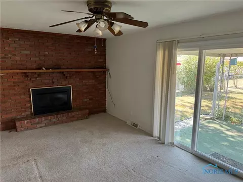 849 E Graceway Dr, Napoleon, OH 43545 photo 9