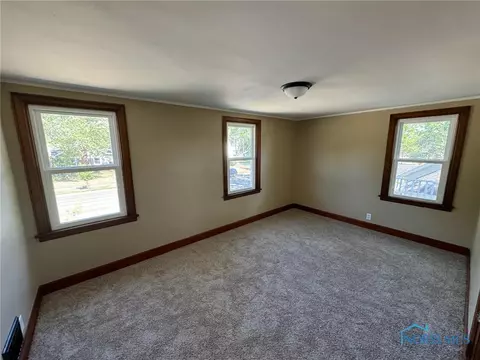 823 W High St, Bryan, OH 43506 photo 15