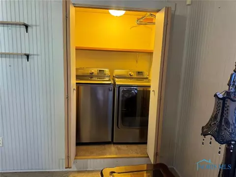 210 N Union St, Edon, OH 43518 photo 9