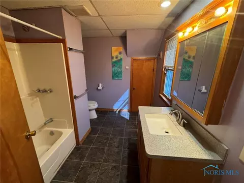 210 N Union St, Edon, OH 43518 photo 15