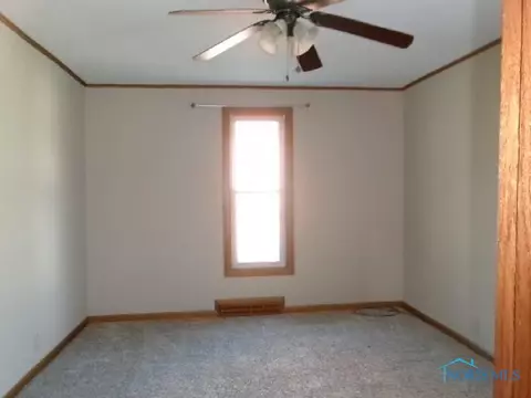 541 E 3rd St, Ottawa, OH 45875 photo 9