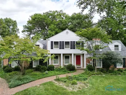2021 Holloway Rd, Holland, OH 43528
