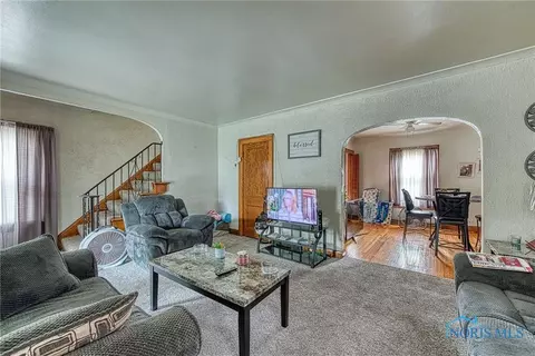 1408 Shenandoah Rd, Toledo, OH 43607 photo 4