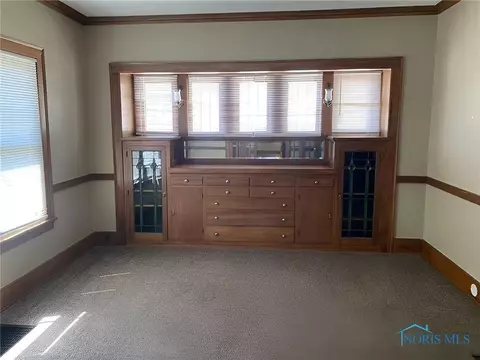 340 W Maple St, Deshler, OH 43516 photo 9
