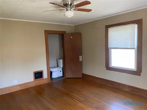 340 W Maple St, Deshler, OH 43516 photo 20