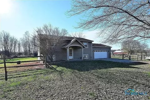 1649 County Road T3, Liberty Center, OH 43532