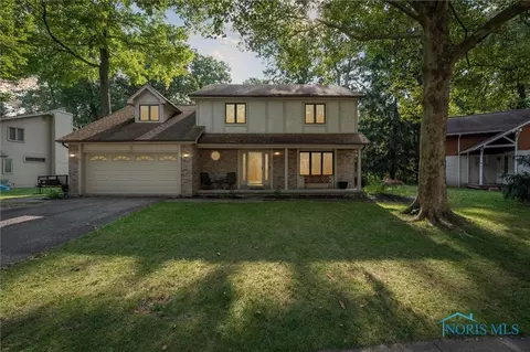 1231 Hiddenwood Ct, Toledo, OH 43615