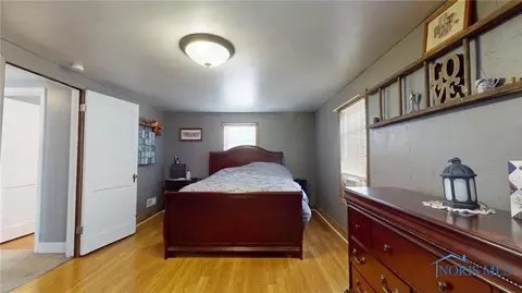 26 Maple St, Tiffin, OH 44883 photo 9