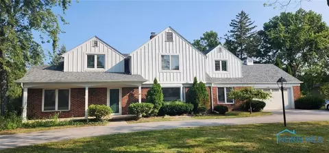 8010 Erie St, Sylvania, OH 43560