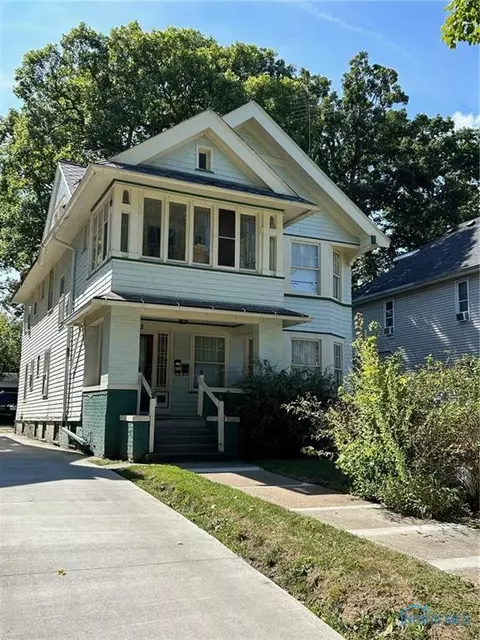 343 Boston Pl, Toledo, OH 43610
