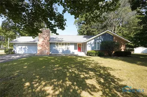 2437 Foxmoor Rd, Findlay, OH 45840