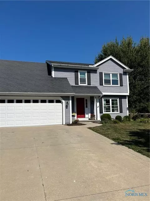1593 Eaglecrest Rd, Perrysburg, OH 43551