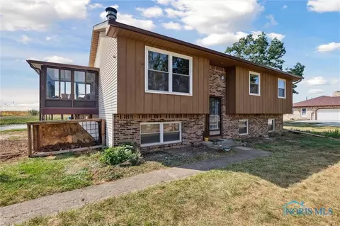 22710 W State Route 579, Curtice, OH 43412