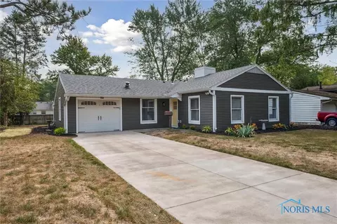 4710 Framingham Dr, Sylvania, OH 43560