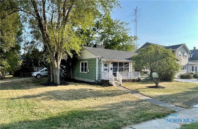 400 W Wayne St, Maumee, OH 43537