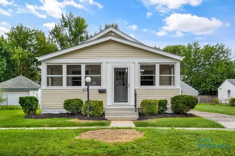 812 Evesham Ave, Toledo, OH 43607