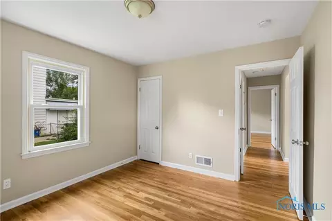 812 Evesham Ave, Toledo, OH 43607 photo 25