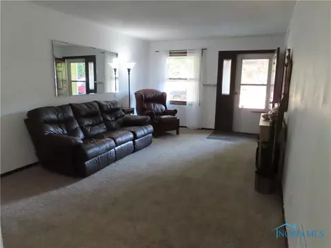321 Lawndale Dr, Bryan, OH 43506 photo 6