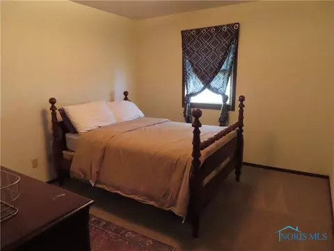 321 Lawndale Dr, Bryan, OH 43506 photo 20