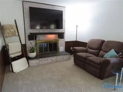 321 Lawndale Dr, Bryan, OH 43506 photo 14