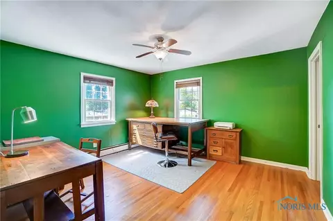 817 Phillips St, Maumee, OH 43537 photo 32