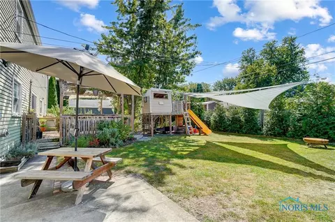 817 Phillips St, Maumee, OH 43537 photo 40