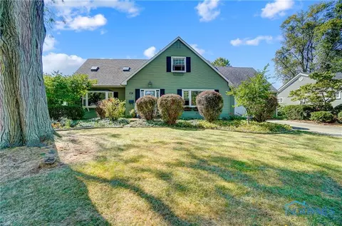 817 Phillips St, Maumee, OH 43537