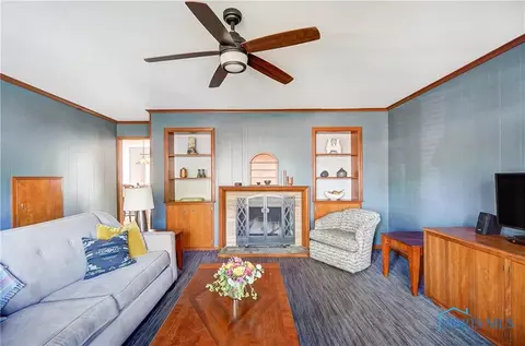 817 Phillips St, Maumee, OH 43537 photo 19