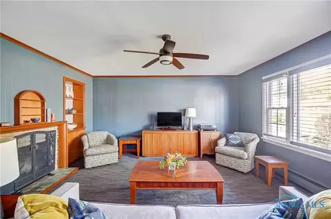 817 Phillips St, Maumee, OH 43537 photo 18
